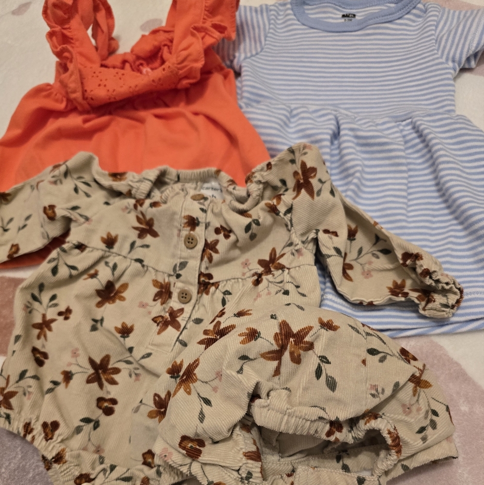 2 0-3 month dresses & newborn onesie